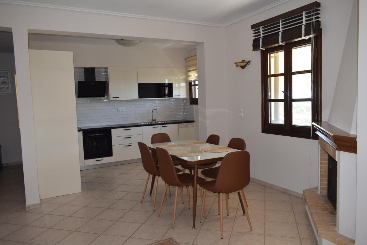 Elpida Apartments Votsi  외부 사진
