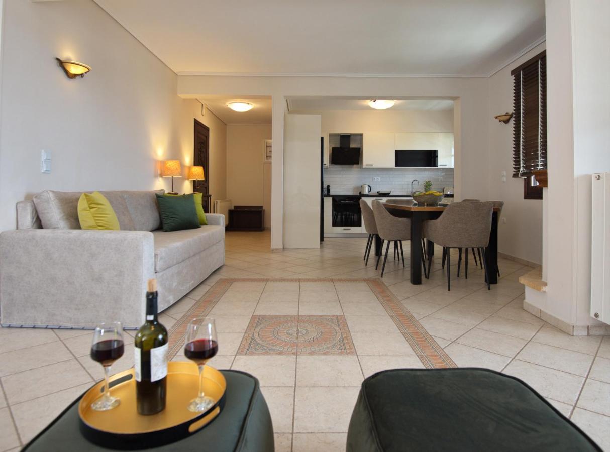 Elpida Apartments Votsi  외부 사진