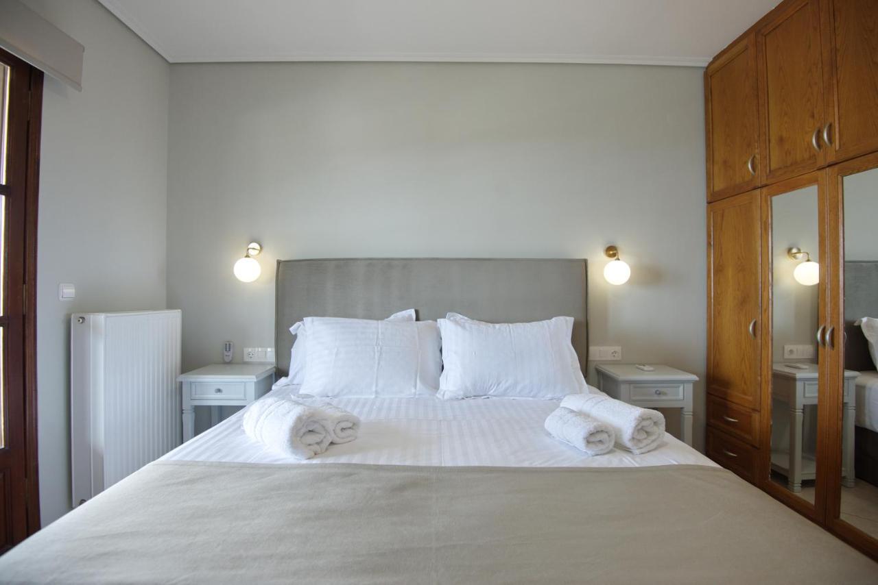 Elpida Apartments Votsi  외부 사진