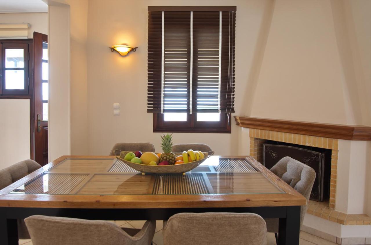 Elpida Apartments Votsi  외부 사진